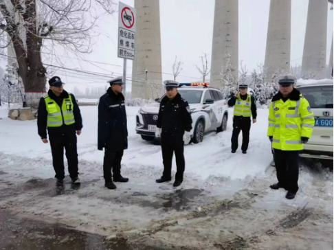 以雪为令，太原娄烦公安全警动员战风雪保安全