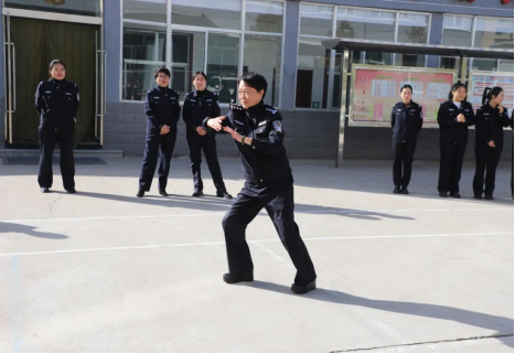 乘风破浪 “警”上添花——临汾永和县公安局举办“浓浓巾帼情 节日暖警心”庆三八主题活动250.png