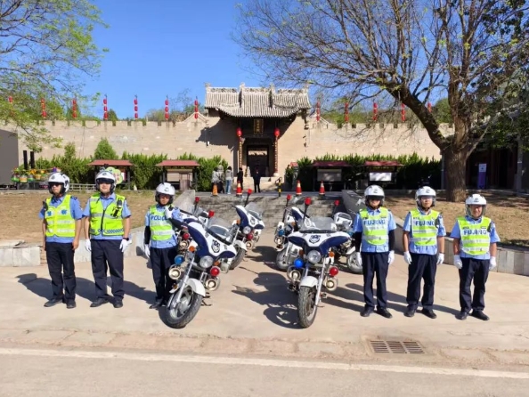 临汾公安交警全力保障“五一”小长假群众出行安全，护航临汾交通