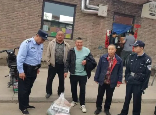 吕梁交城县段村民警火速帮助外地商户找回“心头宝”