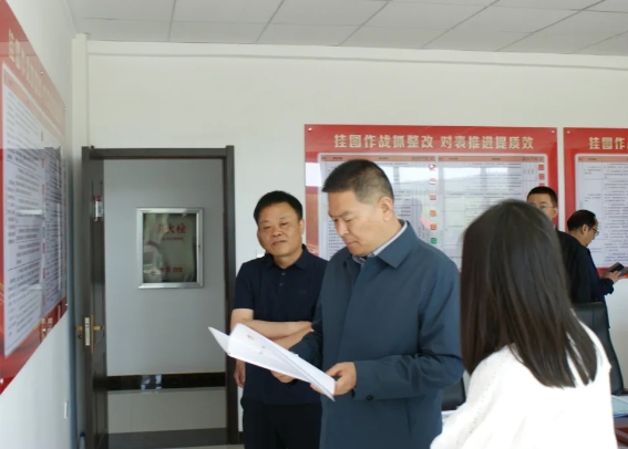 忻州神池县委副书记、县长王映中调研督导神池县人民法院“脱薄”