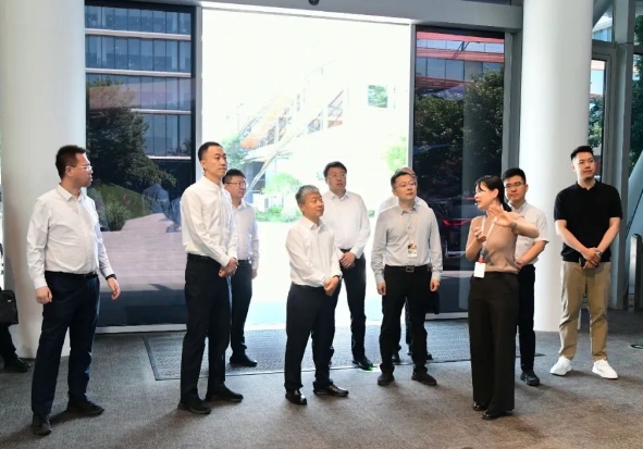 于乐、赖兴国一行赴浙江省开展招商引资考察