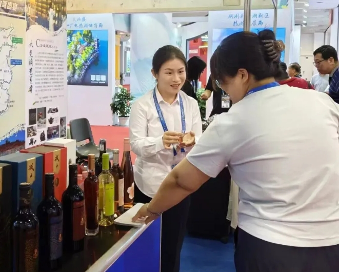 临汾文旅企业代表参加第二十届海峡旅游博览会