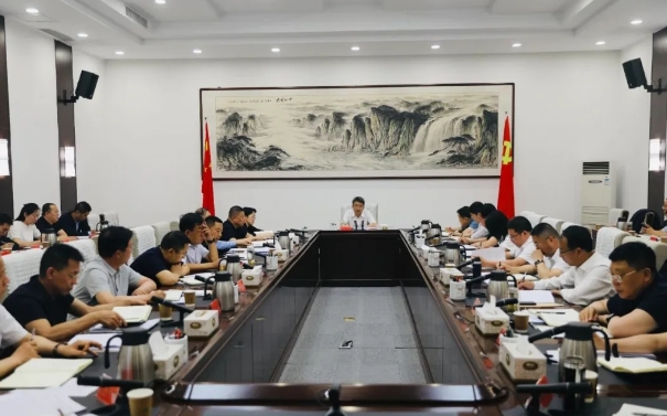 吕梁市加强社会治安综合治理中心规范化建设推进会召开 张利锋主