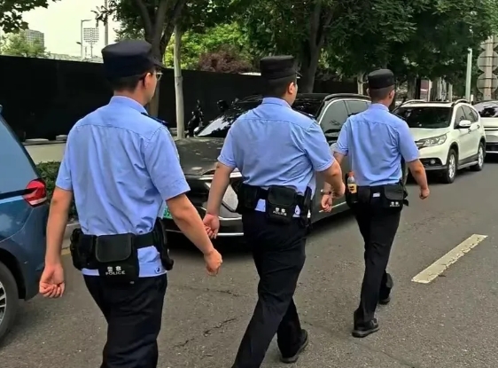 这个端午，太原公安尖草坪分局用“警察蓝”绘就平安底色