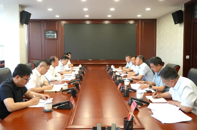 运城河津市委书记孟维君会见中国水务西北区域党委书记、董事长项