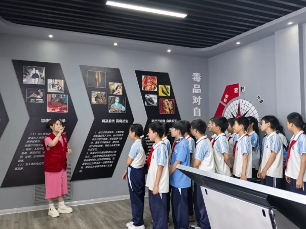 长治黎城：“沉浸式”体验！这场禁毒课堂触动人心