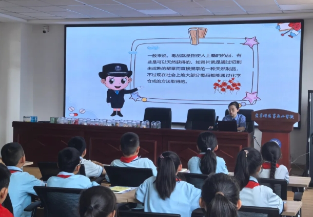 警惕“糖果陷阱”！太原尖草坪区检察官教小学生识别伪装毒品