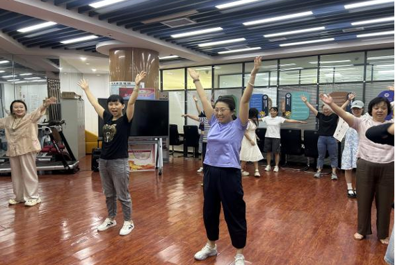 太原万柏林区千峰街道：健康体重  一起行动