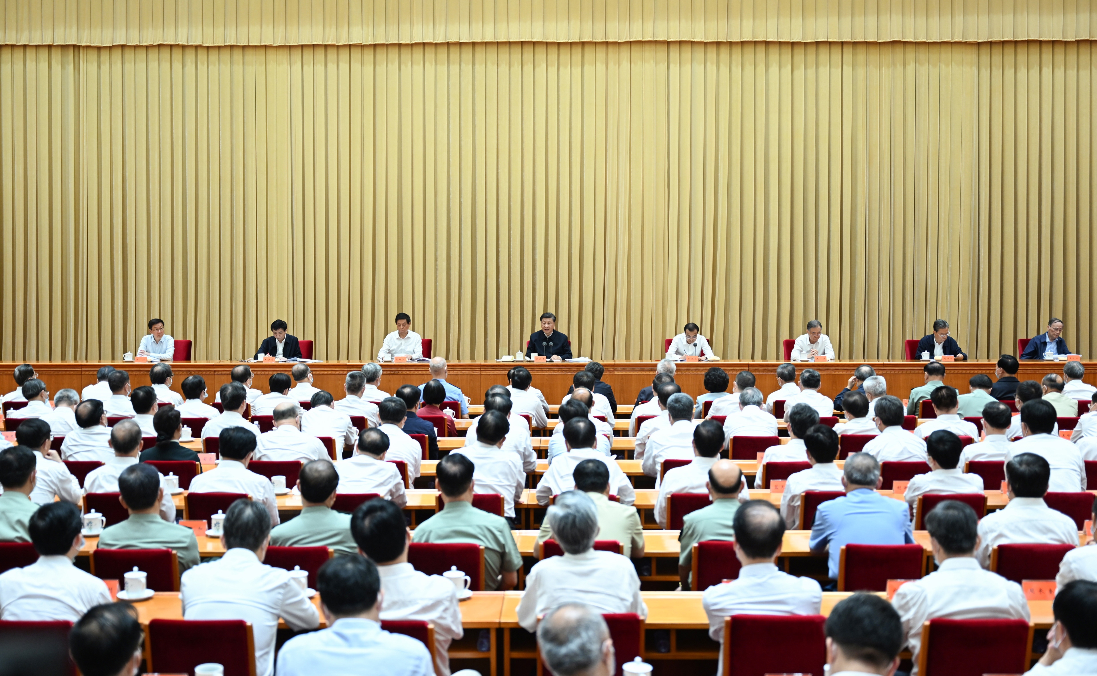 中共中央总书记、国家主席、中央军委主席习近平发表重要讲话
