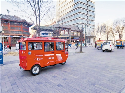 “老年代步车”乱象该如何治理？
