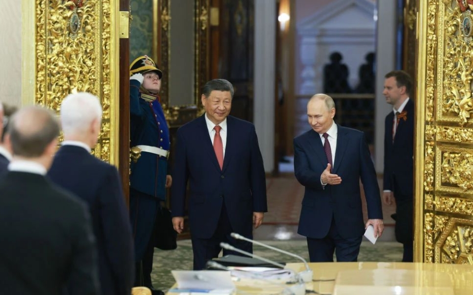 习近平同俄罗斯总统普京会谈