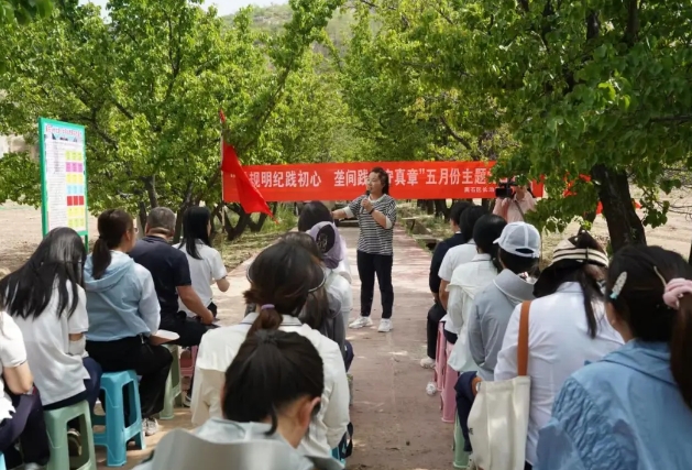 躬耕砺心智，实践育新人——吕梁离石区长治路小学劳动教育实践活