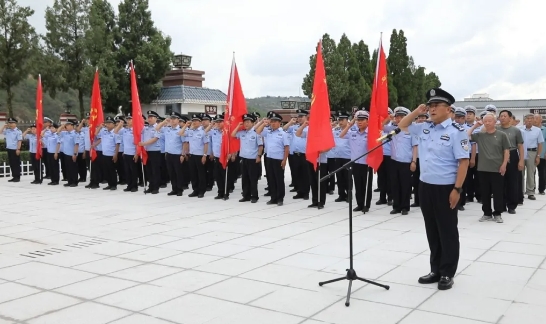 警心向党 初心如磐——吕梁石楼县公安局开展重走东征路  致敬