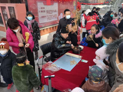 太原万柏林:社区单位齐携手+共驻共建闹元宵726.png