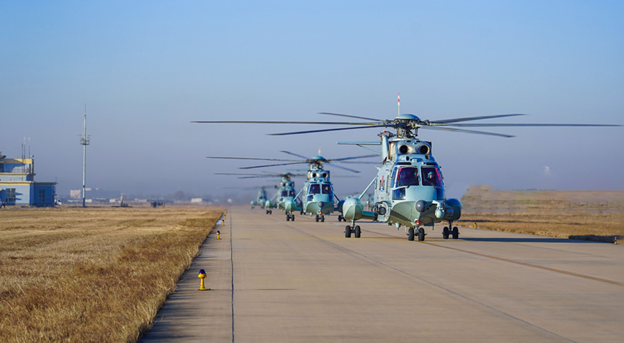 旋翼呼啸 昼夜同训：锤炼部队全时教学能力