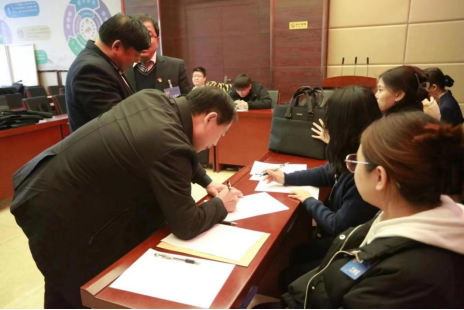 太原古交：携民声，赴盛会！政协委员陆续报到(1)167.png
