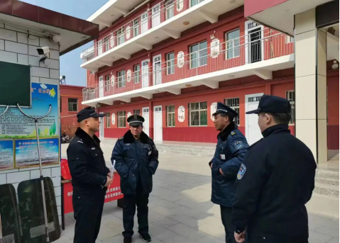 硬核护航！临汾永和县公安局开展“护校安园”行动657.png
