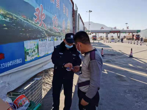 山西和顺县公安局禁毒大队开展毒驾检查行动，为“两会”保驾护航 (1)289.png