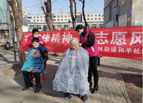 太原万柏林街道广泛开展学雷锋志愿服务活动594.png