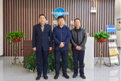 民建中央丁亮春副部长一行莅临顺昊生物调研指导