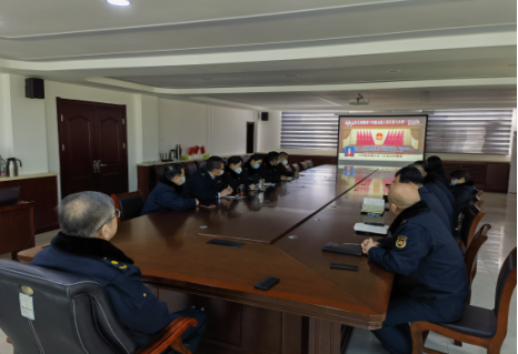 聚焦全国两会 共话发展新篇——太原市城管执法队广大干部职工认真收听收看十四届全国