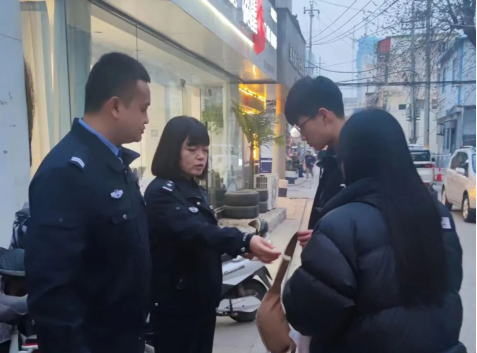 临汾公安直属分局：举手投足显担当 真情为民聚人心344.png