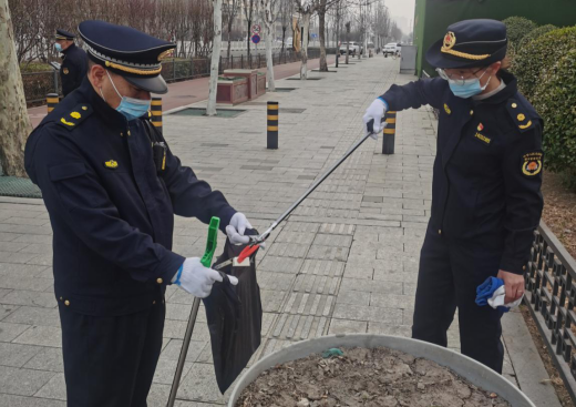 太原城管执法队：凝心聚力，争做“文明城市创建”宣传者 