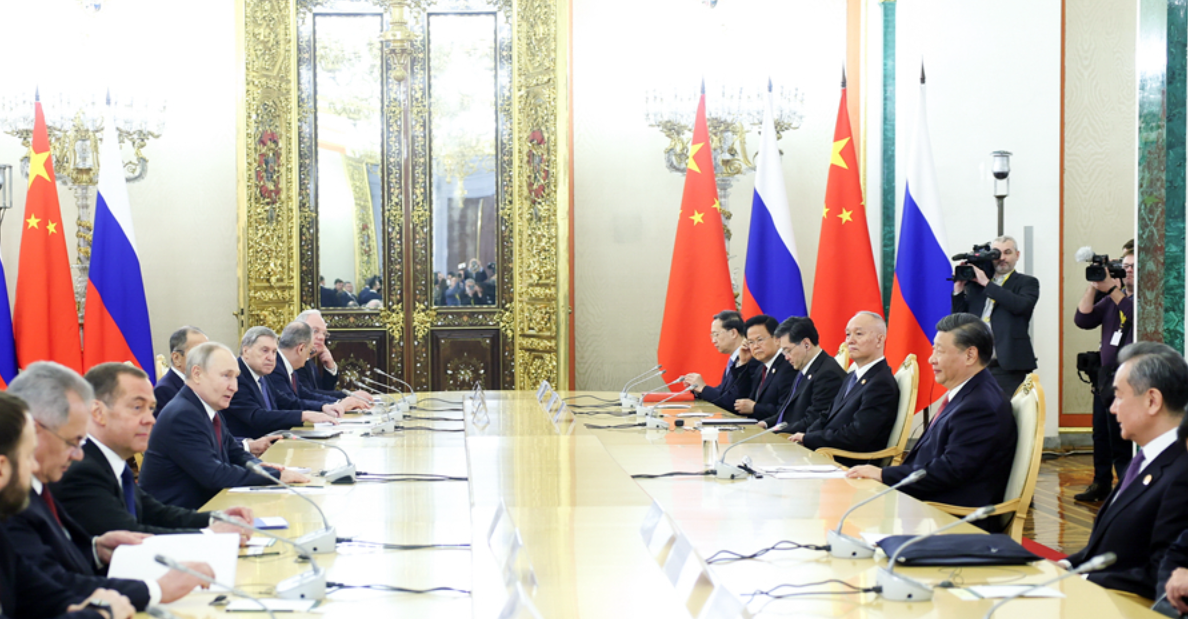 习近平同俄罗斯总统普京举行会谈