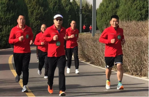 太原阳曲县长跑协会举办第二届半程马拉松暨全民健身活动