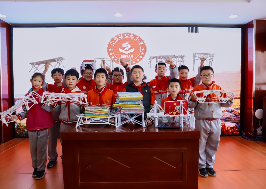 劳动砺心志  实践促成长——太原小店区实验小学东润校区第一届“劳动技能大赛”活动