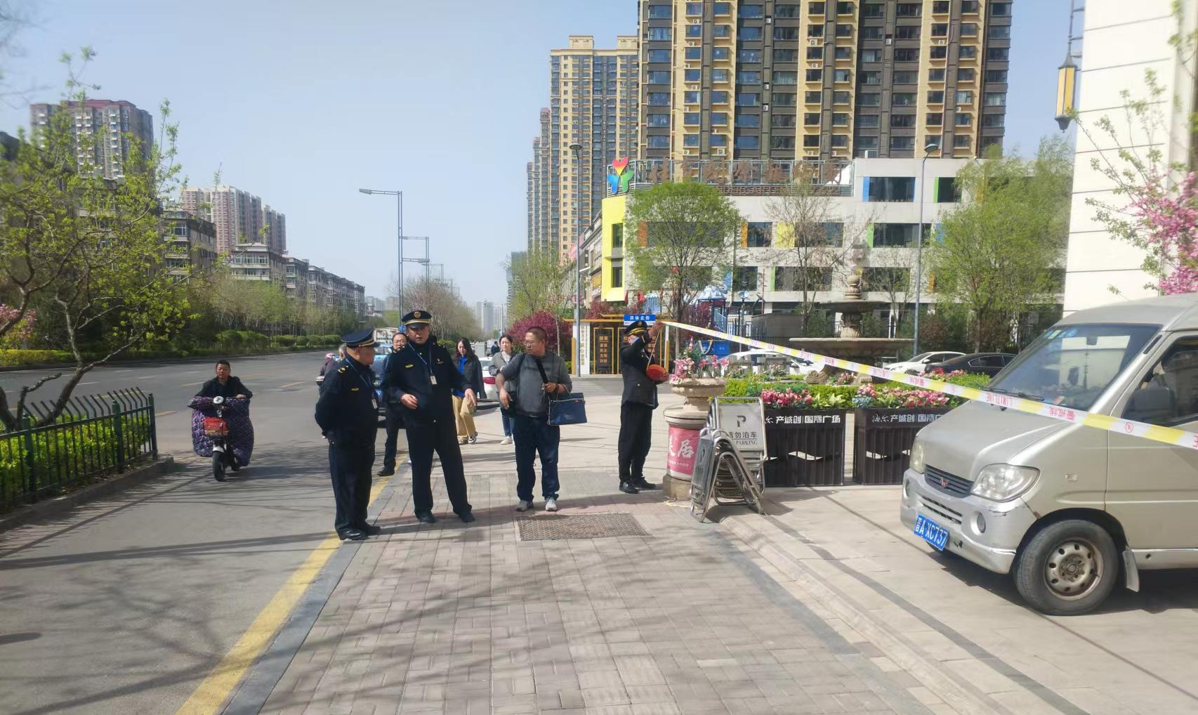 太原市城管执法队：亮出城市靓丽天际线