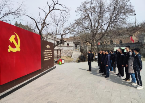 太原尖草坪街道机关党支部赴阳曲县店子底村开展主题党日暨志愿服务活动