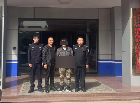 临汾洪洞警方成功抓获劝投三名网上逃犯