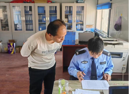 山西和顺县公安局横岭派出所开展流动人口清查工作