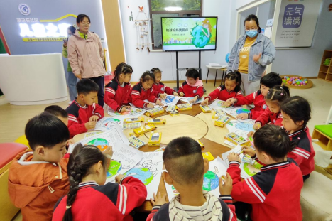 太原万柏林区漪汾苑社区“地球妈妈我爱你”主题教育活动