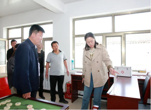 山西忻州岢岚县委常委、宣传部部长王蕾带队深入大涧乡调研