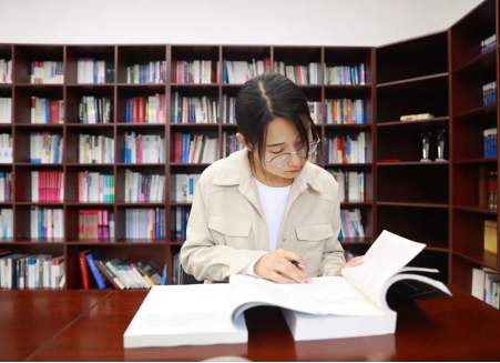 太原娄烦检察院冯勐丽：以责任致青春   于平凡处非凡