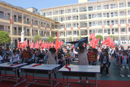 1_1_劳动，让生活更美好——项城市文化路小学举行首届“会劳动 慧生活”学生劳动技能大赛494.png