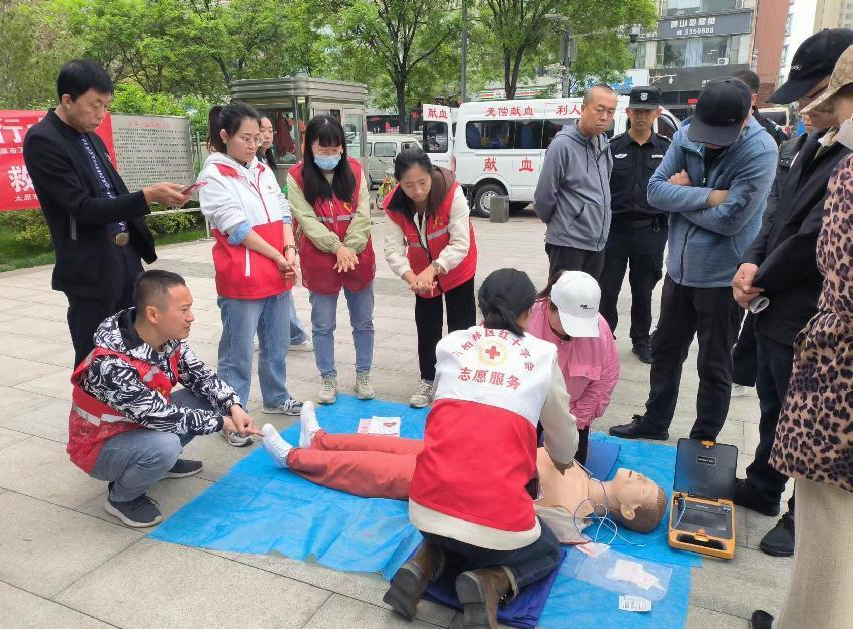 太原万柏林区：生命教育  救在身边
