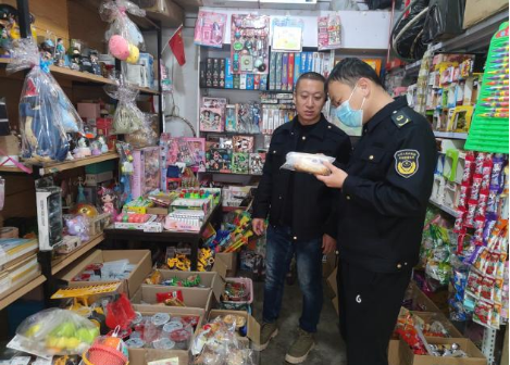 太原杜儿坪街道综合行政执法队：打好春季护苗组合拳，筑牢校园安全防火墙