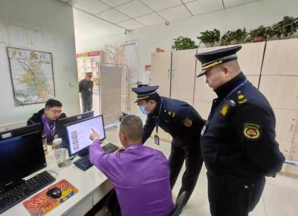 太原城管执法队：规范房地产经纪服务  加强房地产中介监督