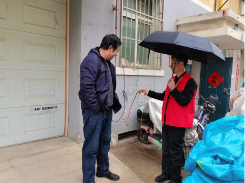 太原阳曲县：整治“飞线”充电保障居民安全