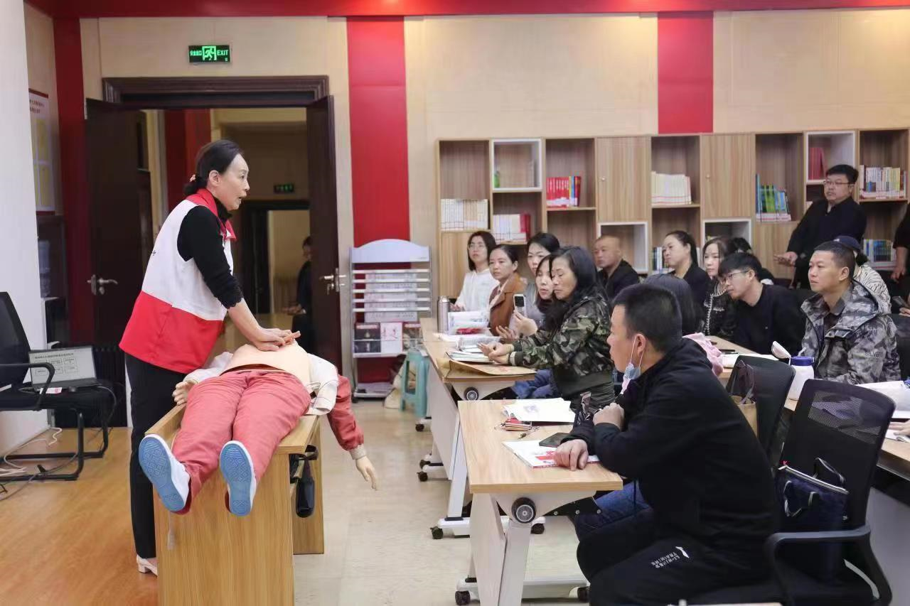 太原古交市：开展应急救护培训  提升志愿服务技能