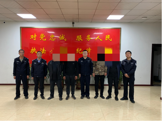 山西介休公安城关所：成功端掉一处贩卖成品油黑窝点