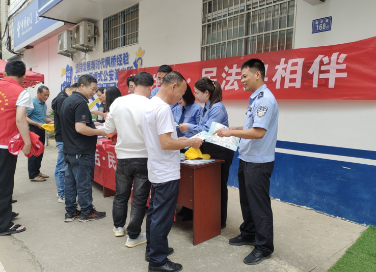 内蒙古达茂联合旗：激励退出领导岗位干部在一线担当作为