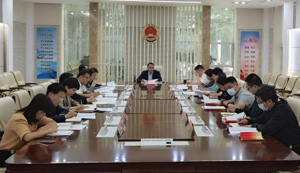 山西晋城市检察院召开党组（扩大）会议暨党组理论学习中心组学习会议