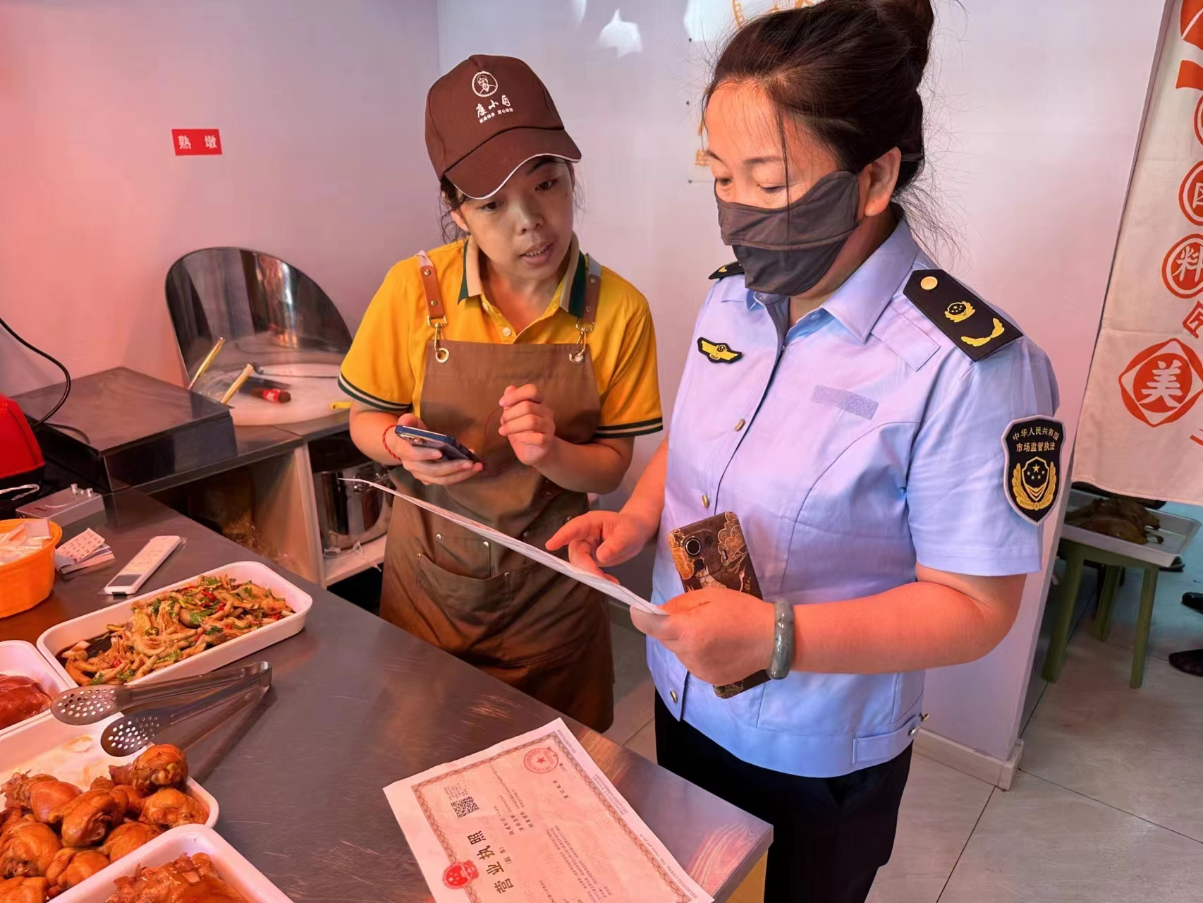 太原万柏林区市监局：严查校园周边食品安全　营造放心安全考试环境