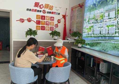 太原娄烦县总工会：真诚服务劳动者  爱心驿站显浓情