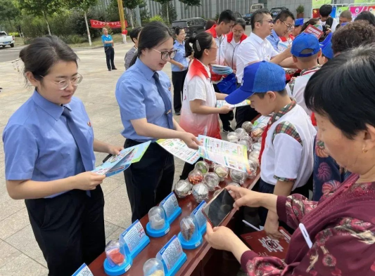 山西介休开展“健康人生 绿色无毒”主题宣传活动